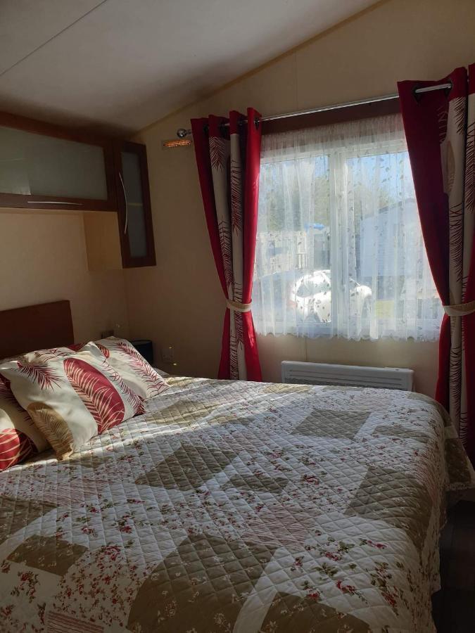La Chanterie Agreable Mobil-Home Residentiel Normand Сен-Пер-сюр-Мер Экстерьер фото